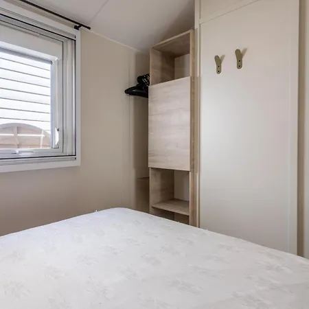 Сasa de vacaciones Gassin Bungalow *